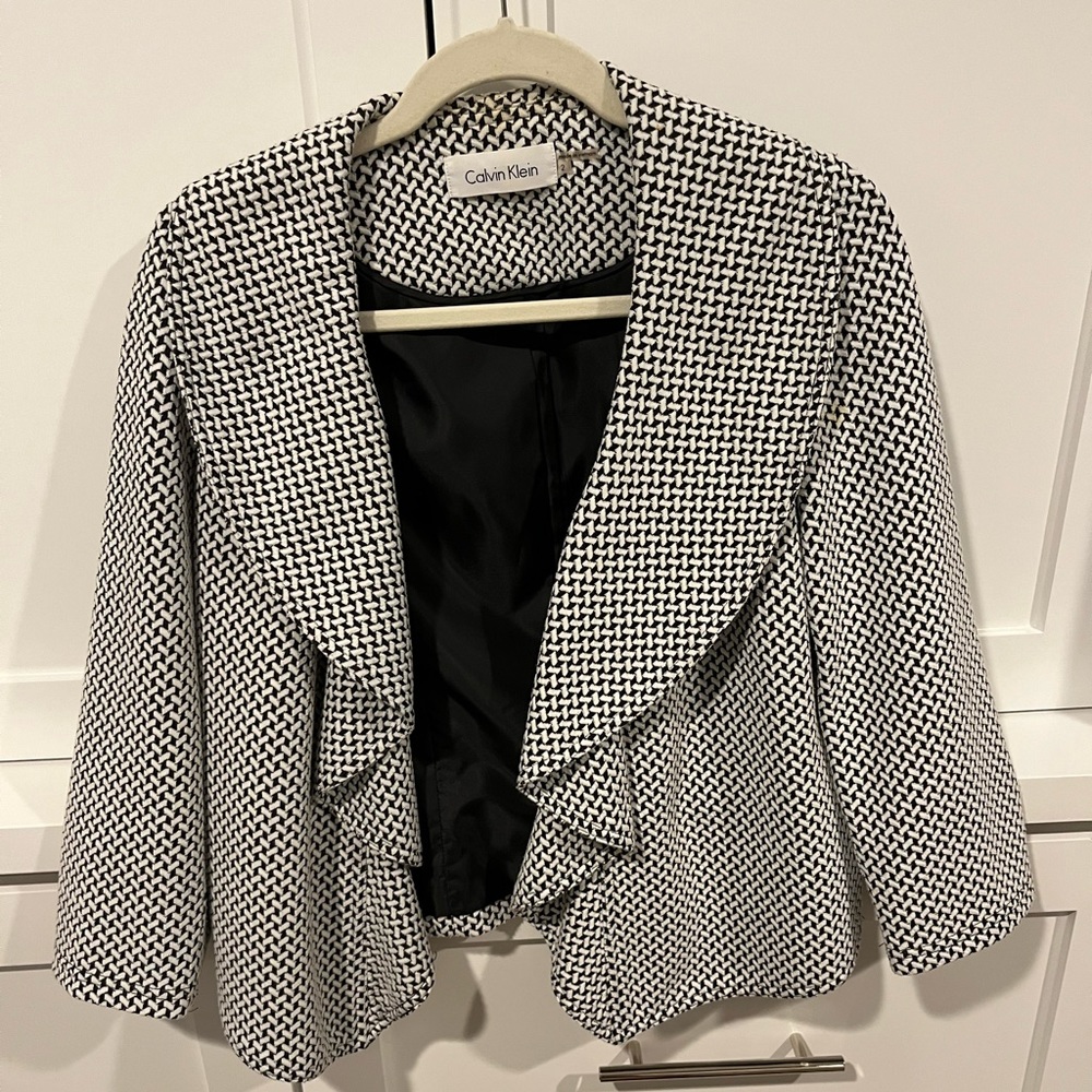 Calvin Klein blazer - Size 2